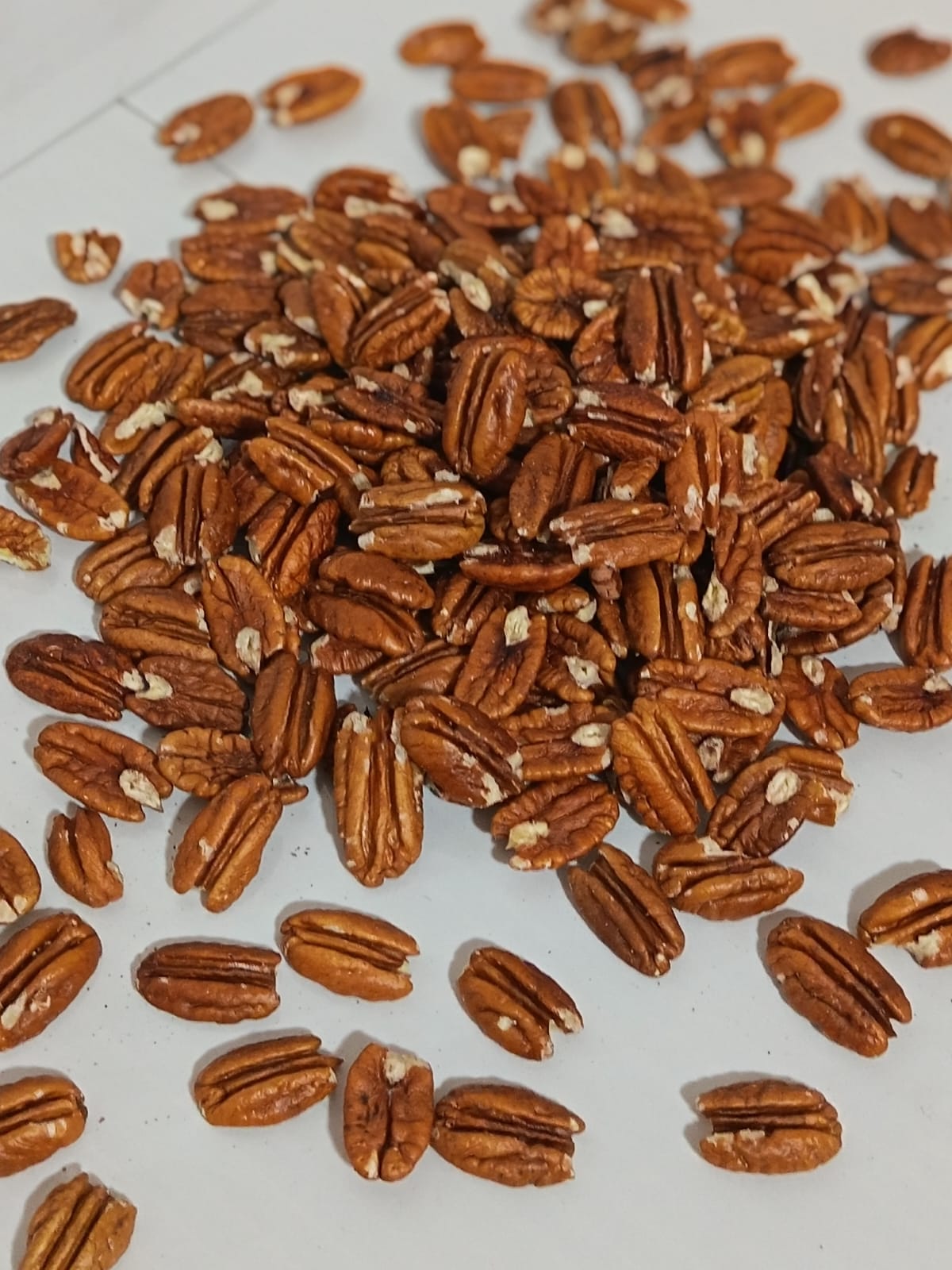 PECAN HALVES