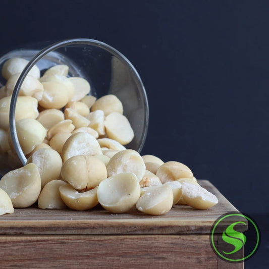 MACADAMIA RAW HALVES